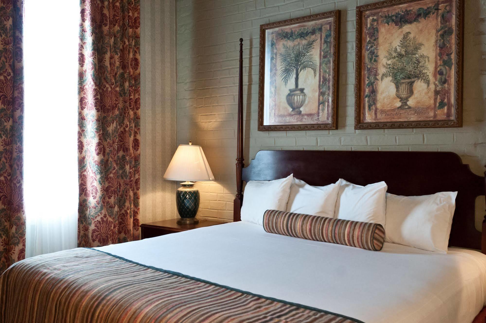 Prince Conti Hotel New Orleans Exterior photo